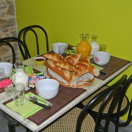 Yourtes Du Bocage Bazoges-en-Pareds Dış mekan fotoğraf